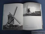 Devyt, Chr. (tekst) en G. Van Damme (foto's). - De Belgische windmolens: toestand op 1 januari 1975. Devyt, Chr. (tekst) en G. Van Damme (foto's). - De Belgische windmolens: toestand op 1 januari 1975.