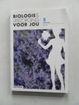 Passier, Ruud; Maria van Waterschoot-de Bock e.a.; Illustrator : Berserik, Teun; Riel, Corine van e.a. - Biologie & verzorging voor jou 5 voor onderbouw VMBO-BK leerwerkboek