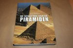 Zahi Hawass - De schatten van de Piramiden