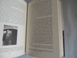 Moorehead, Caroline - Kempowski, Walter - Village of Secrets Defying the Nazis in Vichy France - Swansong 1945 - A Collective Diary from Hitler's Last Birthday to VE Day