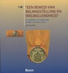 Joep van Hoof 234889 - 'Een bewijs van belangstelling en welwillendheid' De medaille voor langdurige, eerlijke en trouwe dienst
