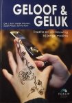 Korf, Dirk J. / Wouters, Marije. / Place, Susan. / Koet, Sanne. - Geloof en geluk / traditie en vernieuwing bij jonge moslims