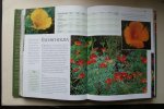 Bryant, K. - beschrijvingen - planten kiezen - handige tips - teeltaanwijzingen TUINBLOEMEN Encyclopedie