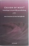 Goossensen, Anne / Oude Egberink, Anne - Gezien of niet? / verbeeldingen in de geestelijke gezondheidszorg. Incl losse kaarten