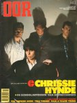Diverse auteurs - Muziekkrant Oor 1984 nr. 01 met o.a. CHRISSIE HYNDE (PRETENDERS, COVER + 4 p.), TINA TURNER (2 p.), DEPECHE MODE (2 p.), SONIC YOUTH (1 p.), DON CARLOS ( 1,5 p.), goede staat