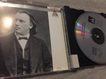 Johannes Brahms - Haydn variations,sonata op 34b waltzes