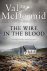 Val McDermid - The Wire in the Blood (Tony Hill and Carol Jordan, Book 2)-Val ..9780007344734