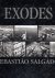 SALGADO, Sebastião - Sebastião Salgado - Exodes. Concept et réalisation de Lélia Wanick Salgado. - [+ Volkskrant Magazine 10-6-2000 nummer 41 [with] Edie Peters - Prachtig en schrijnend - de vluchtelingenfoto's van Salgado - Misère op zijn mooist]