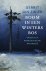 Gerrit Jan Zwier 217855 - Boom in een winters bos over het romantische noorden