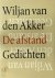 W. van den Akker - De afstand