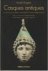 Casques antiques.  Les visa...