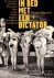 In Bed Met Een Dictator