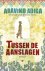 Aravind Adiga - Tussen de aanslagen