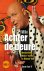 Willie Oosterhuis - Achter de deure... 1 moederliefde, media-'maffia' en bekend volk : dossier onze TV