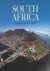 Toast Coetzer 58972, Mariëlle Lam 58973, Paul Krijnen 58207 - Zuid-Afrika een adembenemende reis in beeld door zijn provincies