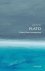 (1) Plato: A Very Short Int...