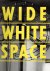 Wide White Space - Achter h...