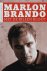 Marlon Brando met de billen...