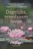 Mary Mackenzie - Dagelijks vreedzaam leven