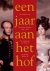 VERLOOP, PETER   ELIZA PIETER MATTHES. - Een jaar aan het hof van koning Willem II. Dagboek van Eliza Pieter Matthes 1842-1843. Een ooggetuige aan het hof van koning Willem II