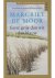 Margriet de Moor - Eerst grijs dan wit dan blauw